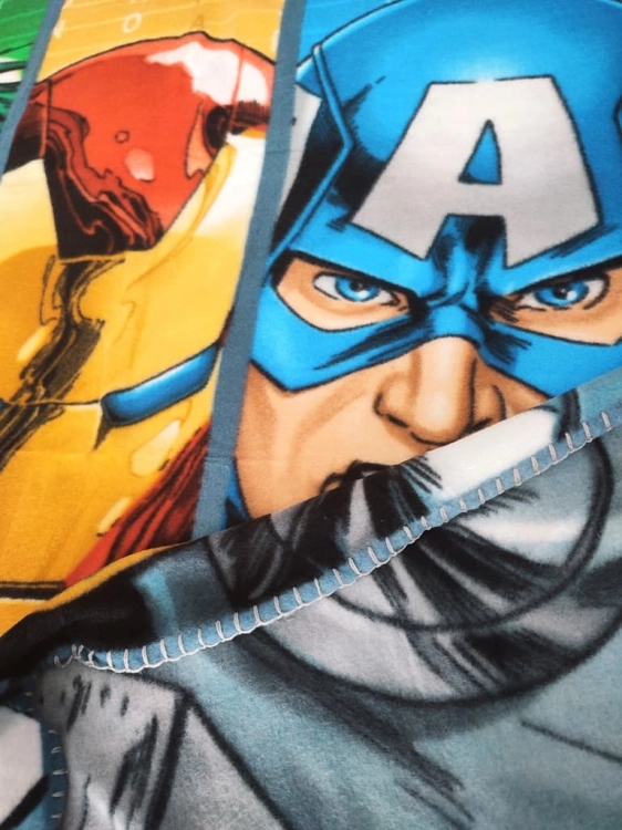 kocyk-dla-dziecka-avengers