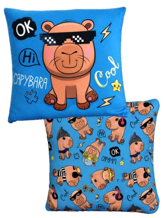 poduszka-dekoracyjna-kapibara-cool-capybara-niebieska